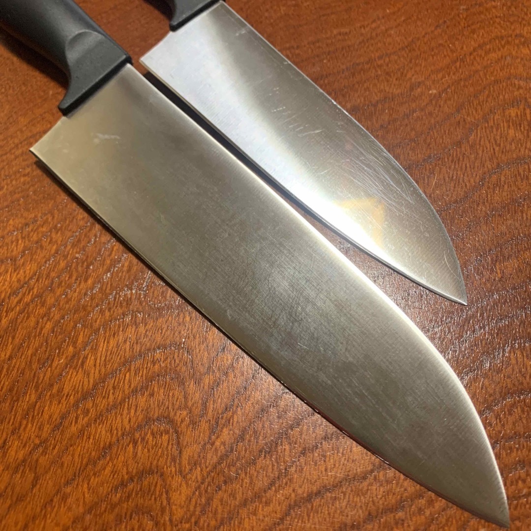 Zwilling J.A. Henckels(ツヴィリングジェイエーヘンケルス)の三徳包丁 -32347-ZWILLING J A HENCKELS 2点セット インテリア/住まい/日用品のキッチン/食器(調理道具/製菓道具)の商品写真