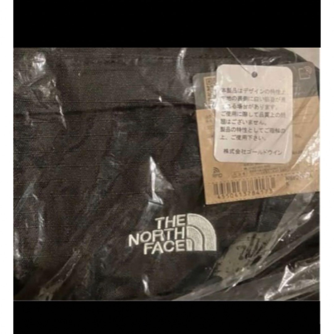 THE NORTH FACE(ザノースフェイス)の【未開封新品】ノースフェイス　ボディバック　8L 黒　男女兼用　サイドポケット レディースのバッグ(ボディバッグ/ウエストポーチ)の商品写真