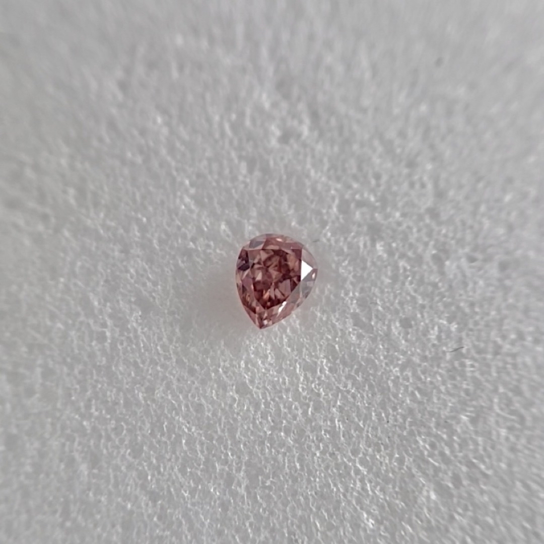 0.049ct SI-1 天然ピンクダイヤモンド FANCY DEEP PINK レディースのアクセサリー(その他)の商品写真