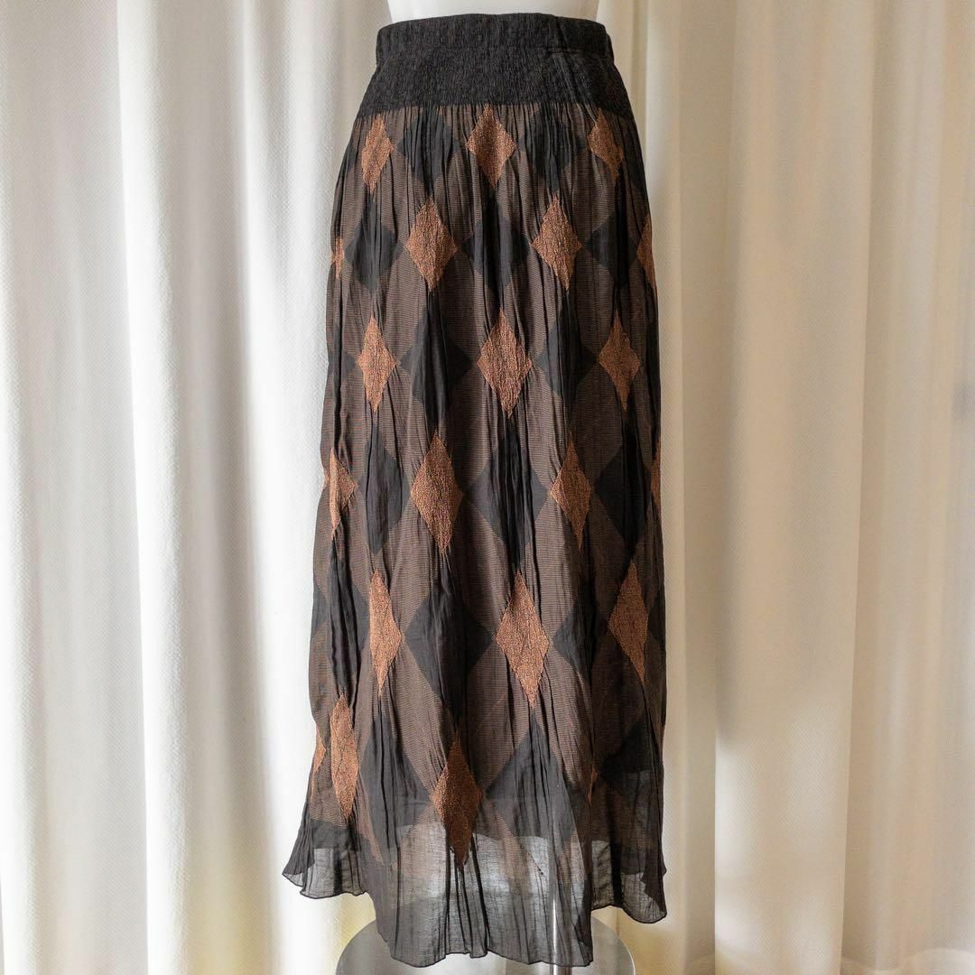 Sensounico(センソユニコ)の慈雨ジウ　ロングスカート　プリ―ス　40大きいサイズ　ゴム　アーガイル　エアリー レディースのスカート(ロングスカート)の商品写真