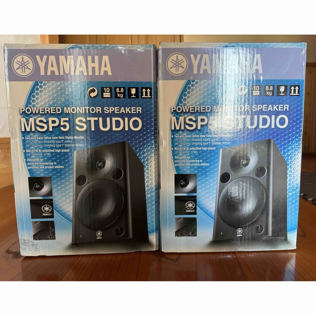 ヤマハ(ヤマハ)のYAMAHA MSP5 モニタースピーカー　本箱付き 楽器のレコーディング/PA機器(スピーカー)の商品写真