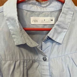 ザラキッズ(ZARA KIDS)のZARAキッズ122 3段フリルブラウス(ブラウス)