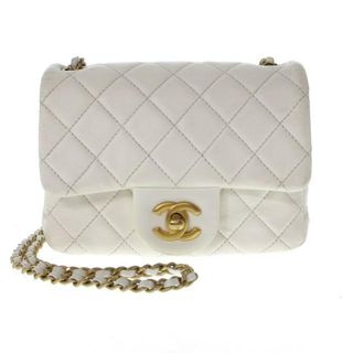 シャネル(CHANEL)のCHANEL(シャネル) ショルダーバッグ レディース ミニマトラッセ AS1786/B02916/10601 白 ボールチェーンショルダー/ヴィンテージゴールド金具 ラムスキン(ショルダーバッグ)