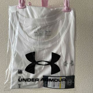 アンダーアーマー(UNDER ARMOUR)の白Tシャツ(シャツ/ブラウス(長袖/七分))