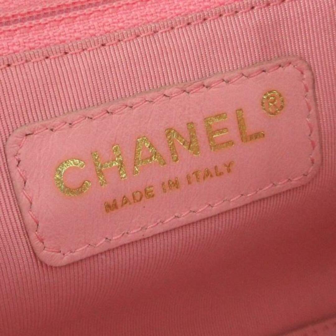 CHANEL(シャネル)のCHANEL(シャネル) ハンドバッグ レディース マトラッセ A20996 ピンク ミニボストン/ゴールド金具 キャビアスキン レディースのバッグ(ハンドバッグ)の商品写真