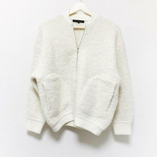 ニジュウサンク(23区)の23区(ニジュウサンク) ブルゾン サイズ36 S レディース美品  - 白 長袖/ニット/ジップアップ/冬(ブルゾン)