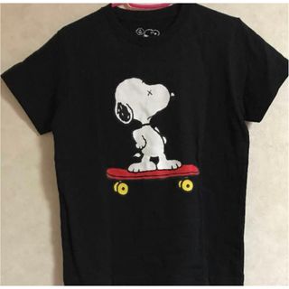 ユニクロ(UNIQLO)のTシャツ★UNIQLO × PEANUTS × KAWS スヌーピー カウズ(Tシャツ/カットソー)