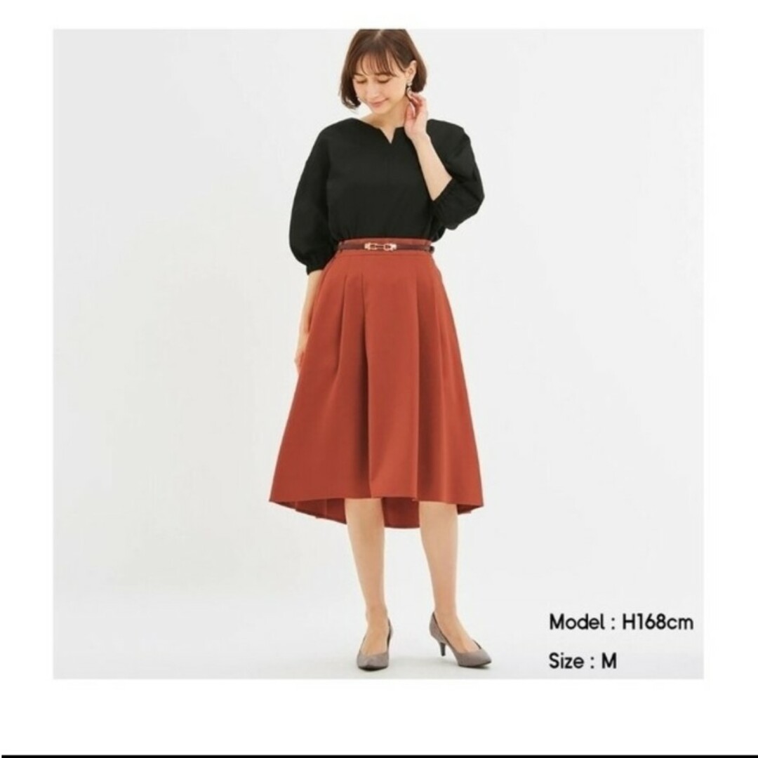 GU(ジーユー)の【新品未使用】GU　フレアスカート　Mサイズ レディースのスカート(ひざ丈スカート)の商品写真