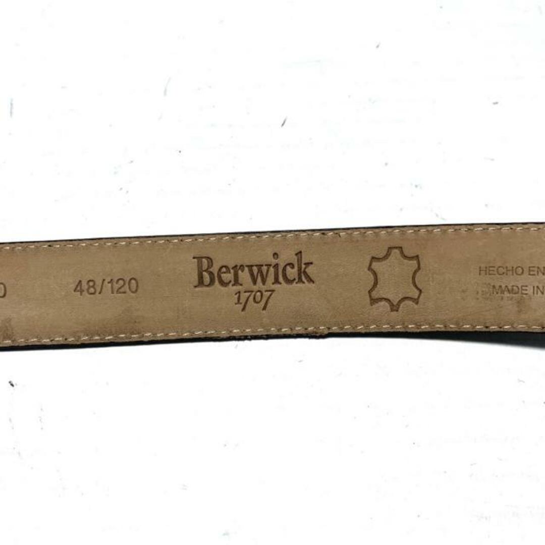 Berwick(バーウィック)のBerwick(バーウィック) ベルト - 黒 レザー レディースのファッション小物(ベルト)の商品写真