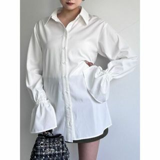 EMODA - 《新品・タグ付き》EMODA カフデザインロングシャツ