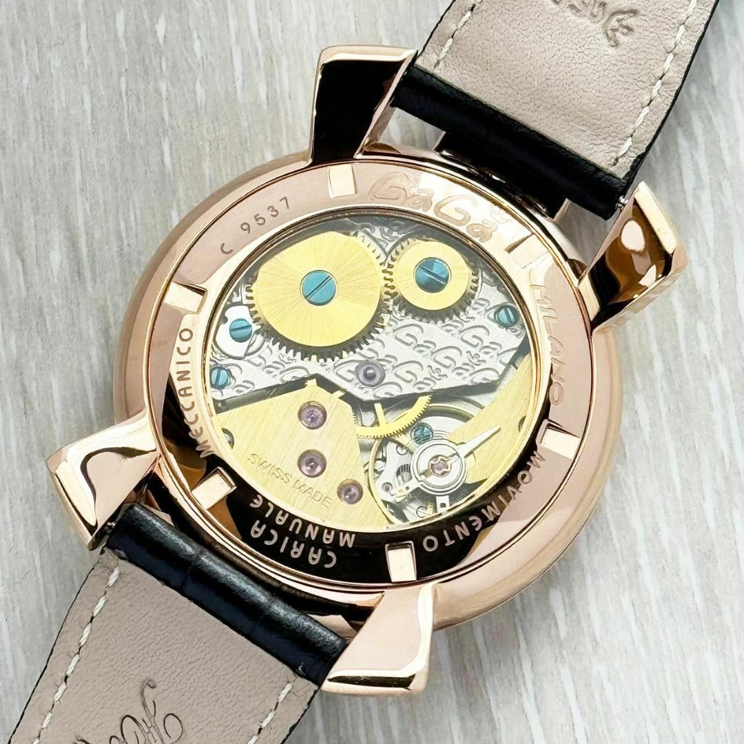 GaGa MILANO(ガガミラノ)の未使用品 ガガミラノ マヌアーレ48mm 5011 手巻 ピンクゴールド 正規品 メンズの時計(腕時計(アナログ))の商品写真