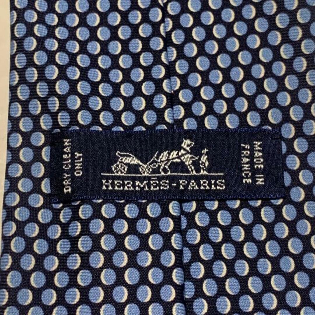 Hermes(エルメス)のHERMES(エルメス) ネクタイ メンズ ブルー×黒×白 ドット柄 メンズのファッション小物(ネクタイ)の商品写真