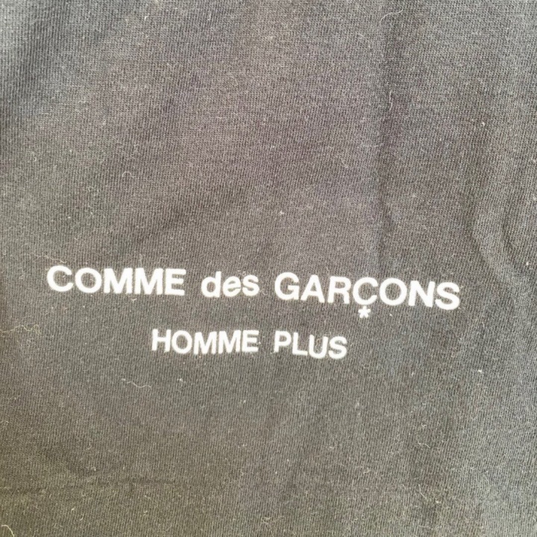 COMME des GARCONS(コムデギャルソン)のコムデギャルソン　Tシャツ　日本 メンズのトップス(Tシャツ/カットソー(半袖/袖なし))の商品写真