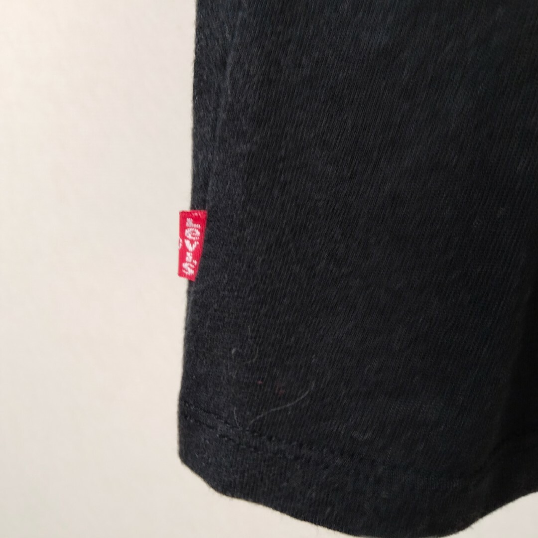 Levi's(リーバイス)のリーバイス　levi's デカロゴ　ロゴ刺繍　半袖　tシャツ  古着　ストリート レディースのトップス(Tシャツ(半袖/袖なし))の商品写真