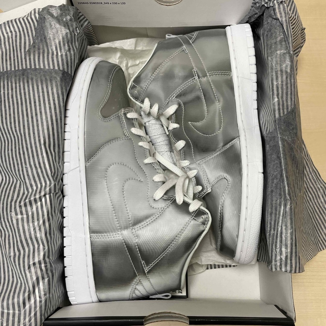 NIKE(ナイキ)のCLOT NIKE DUNK HI  Silver  希少27.5cm メンズの靴/シューズ(スニーカー)の商品写真