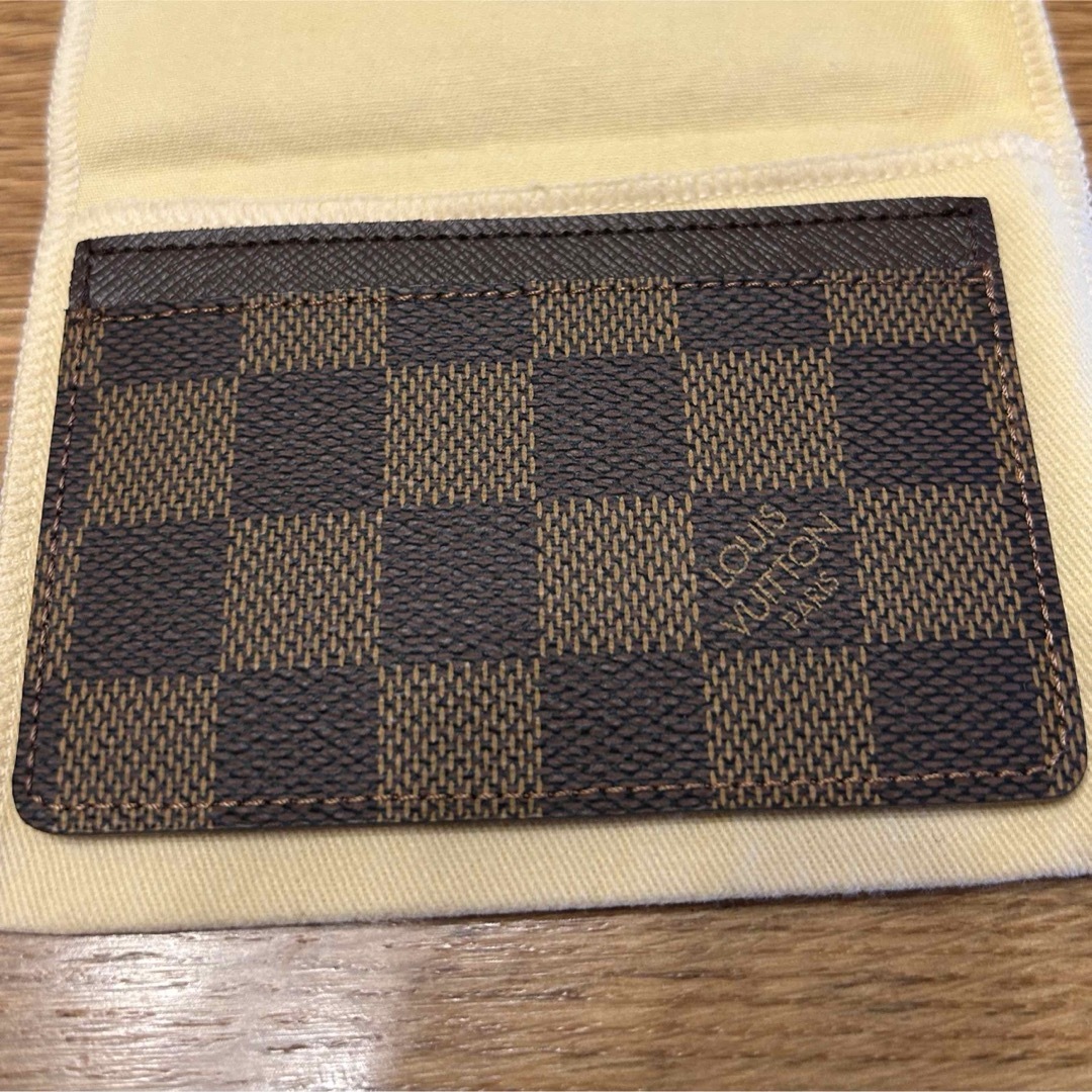 LOUIS VUITTON(ルイヴィトン)の未使用品　本物　箱付き　ルイヴィトン　カードケース メンズのファッション小物(名刺入れ/定期入れ)の商品写真