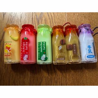 レトロ　牛乳瓶　キーホルダー　プライズ　Milk bottle(キーホルダー)