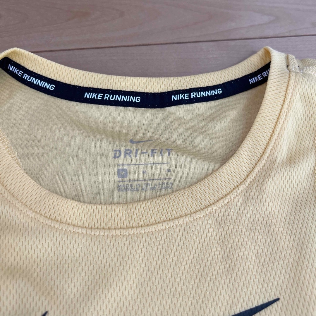 NIKE(ナイキ)のナイキTシャツ スポーツ/アウトドアのテニス(ウェア)の商品写真