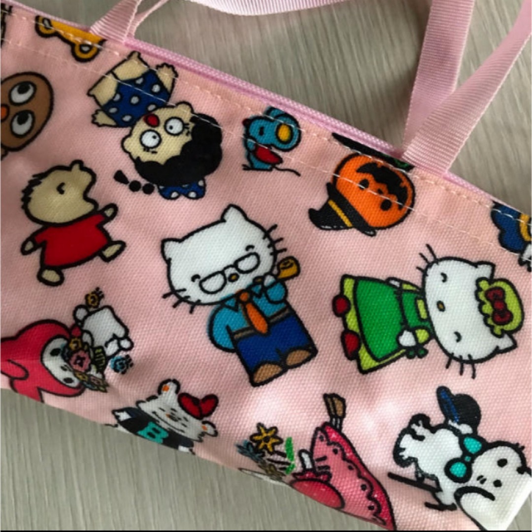 サンリオ(サンリオ)の【お値下げ可能です☺️🌈様専用】サンリオ🎀キャラクター大集合🎀可愛いペンケース インテリア/住まい/日用品の文房具(ペンケース/筆箱)の商品写真