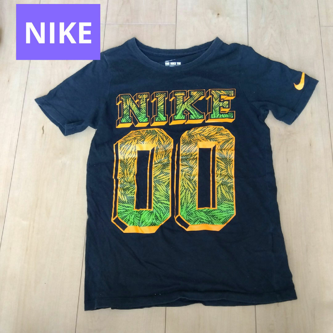 NIKE(ナイキ)のNIKE　Tシャツ キッズ/ベビー/マタニティのキッズ服男の子用(90cm~)(Tシャツ/カットソー)の商品写真