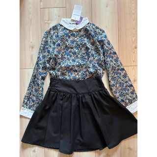 pom ponette - 新品　17380円　ポンポネット　端正なリバティ柄のブラウス