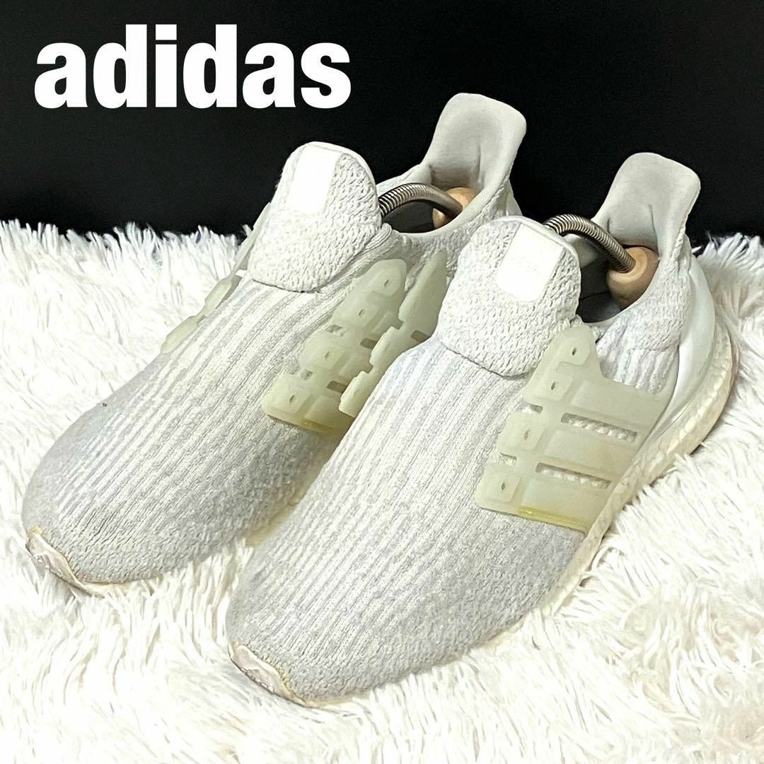 adidas(アディダス)のアディダス　スニーカー　ホワイト　26 ULTRA BOOST ウルトラブースト メンズの靴/シューズ(スニーカー)の商品写真