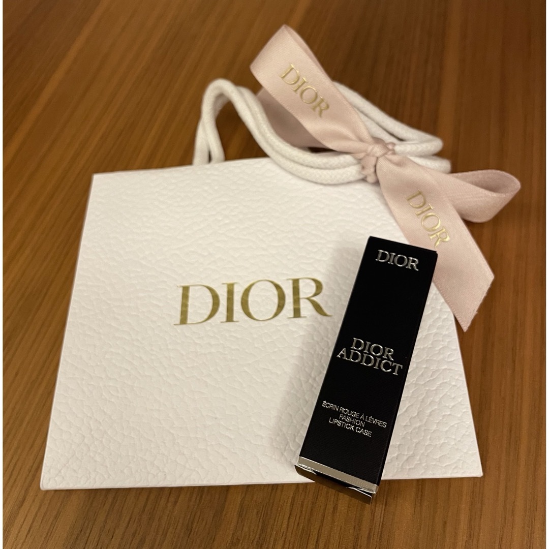 Christian Dior(クリスチャンディオール)の新品未開封！dior リップケース　ピンオブリーク　ディオールアディクト　リップ コスメ/美容のベースメイク/化粧品(口紅)の商品写真