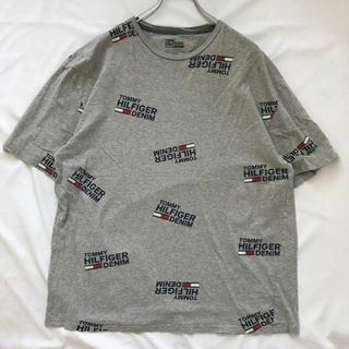 TOMMY HILFIGER - tommy hilfiger ブランドロゴパターンプリントTシャツ