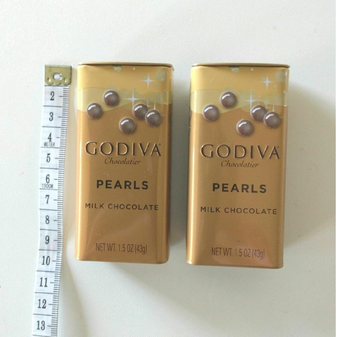 GODIVA(ゴディバ)のゴディバ缶　２個 その他のその他(その他)の商品写真