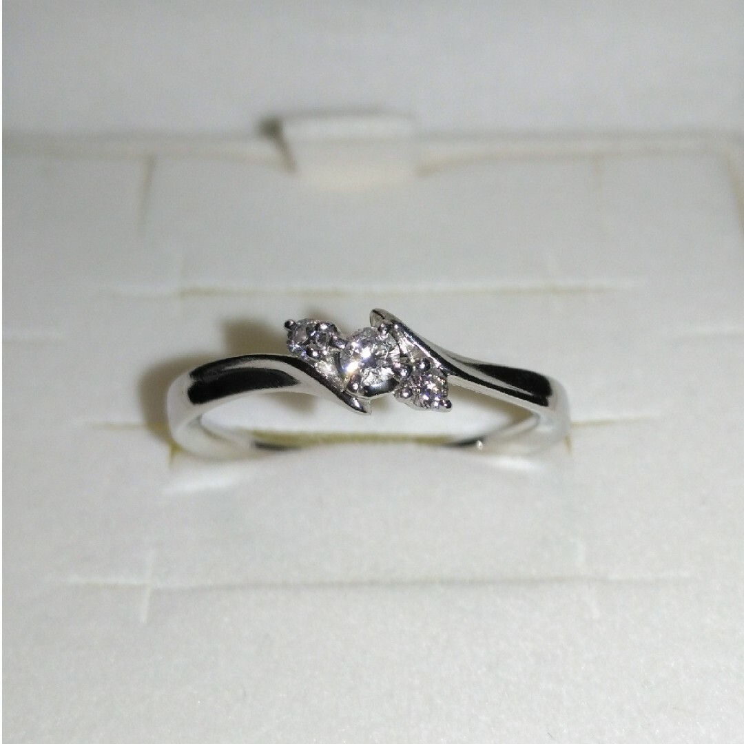4℃(ヨンドシー)の4℃ Pt950 プラチナ ダイヤモンドリング 指輪 8号 レディースのアクセサリー(リング(指輪))の商品写真