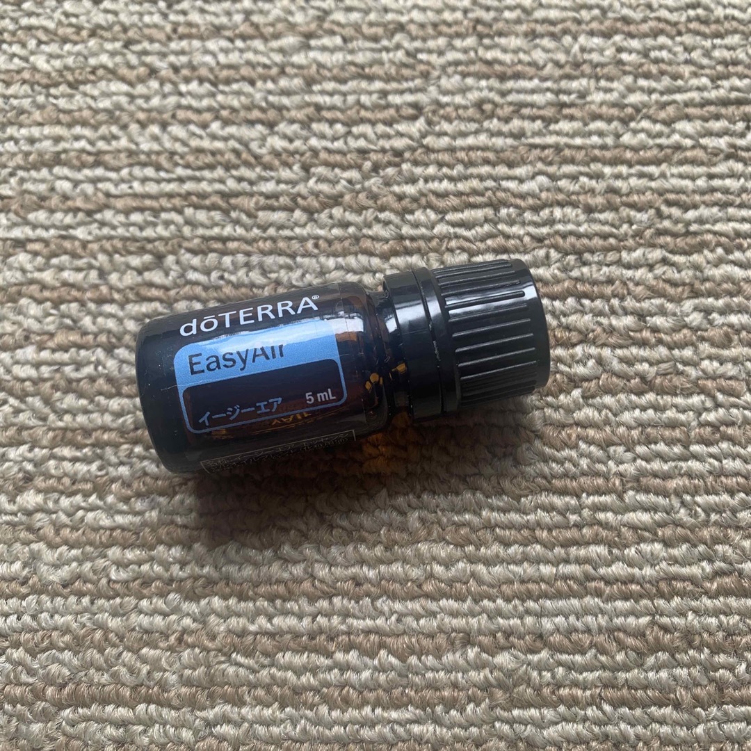 doTERRA(ドテラ)のドテラ doTERRA イージーエア 5ml コスメ/美容のリラクゼーション(エッセンシャルオイル（精油）)の商品写真