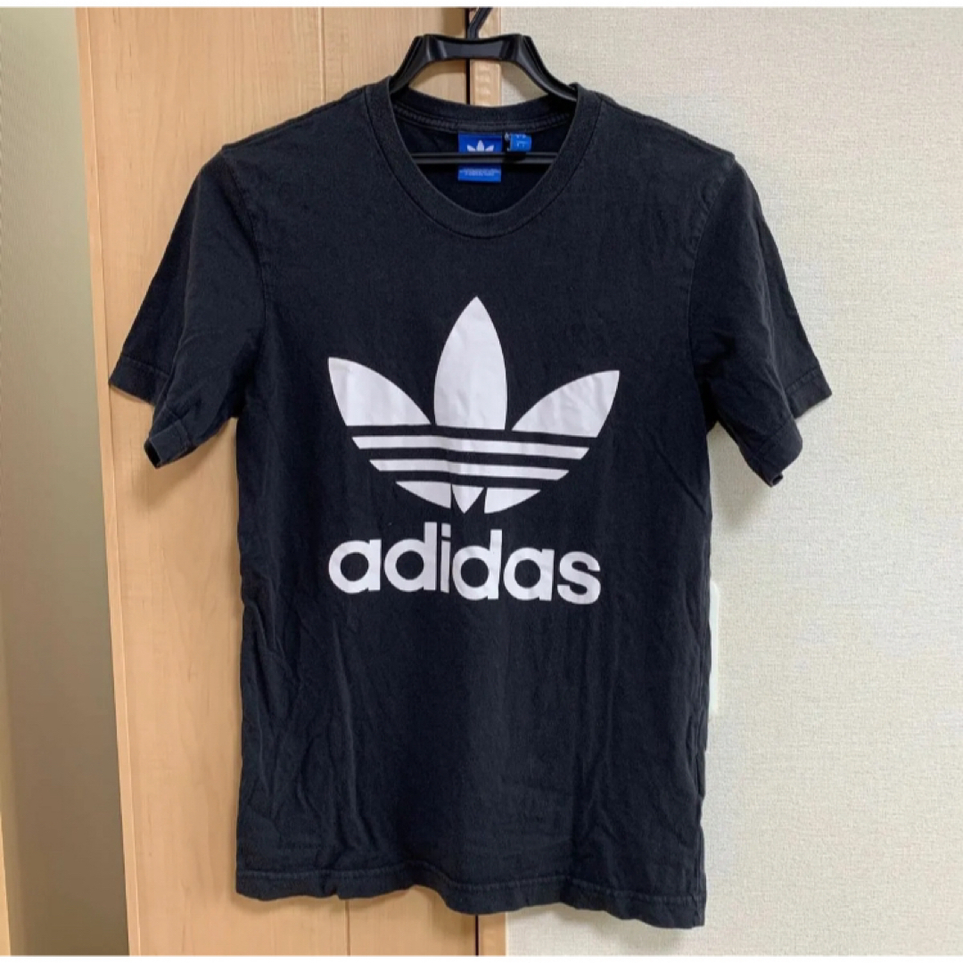 adidas(アディダス)の【早い者勝ち】adidas プリントTシャツ ロゴ Tシャツ ユニセックス レディースのトップス(Tシャツ(半袖/袖なし))の商品写真