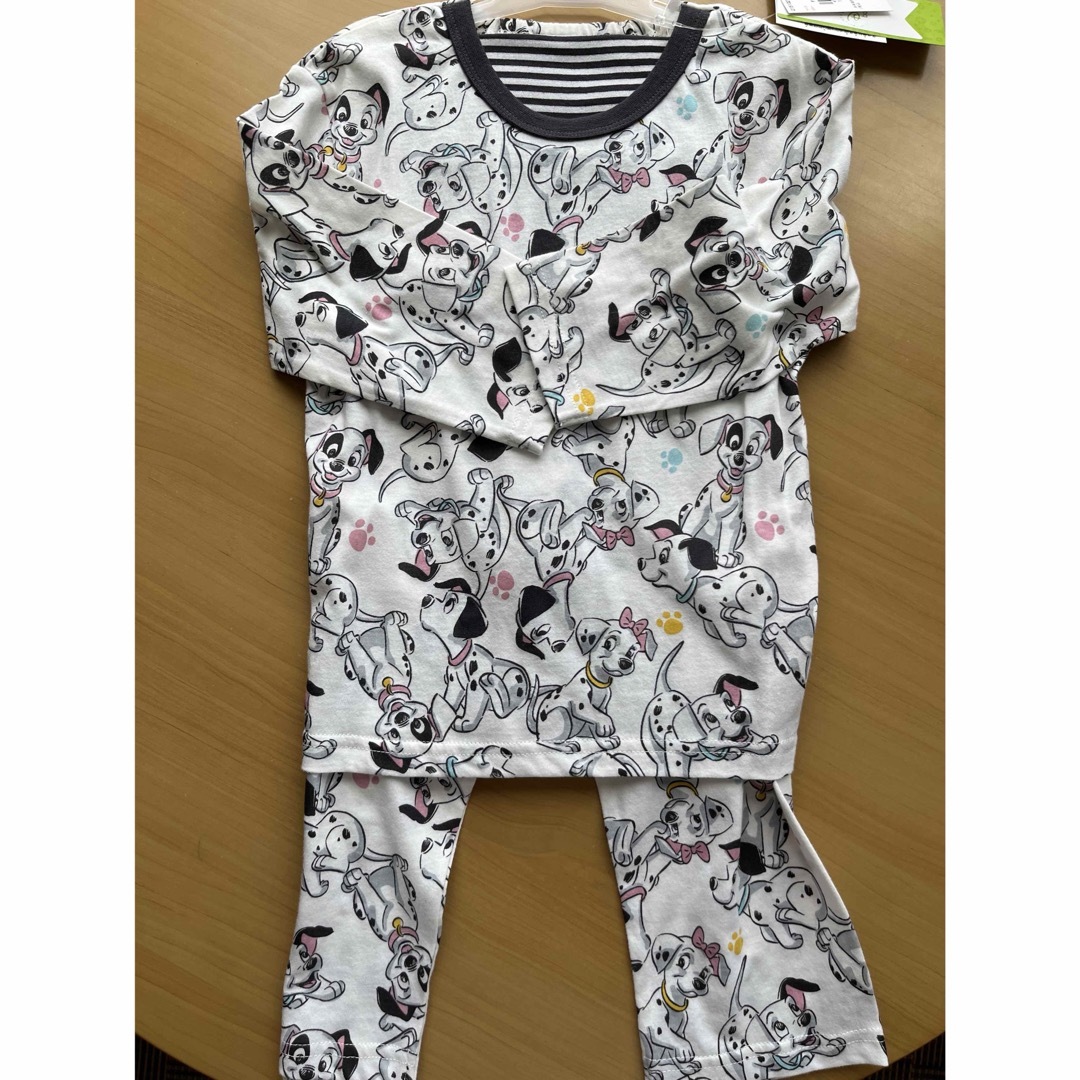 Disney(ディズニー)のパジャマ90 キッズ/ベビー/マタニティのキッズ服男の子用(90cm~)(パジャマ)の商品写真