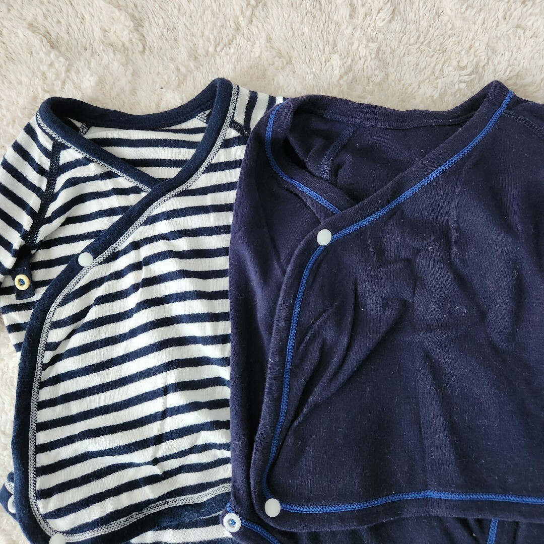 UNIQLO(ユニクロ)のユニクロ 長袖肌着 2枚セット キッズ/ベビー/マタニティのベビー服(~85cm)(肌着/下着)の商品写真