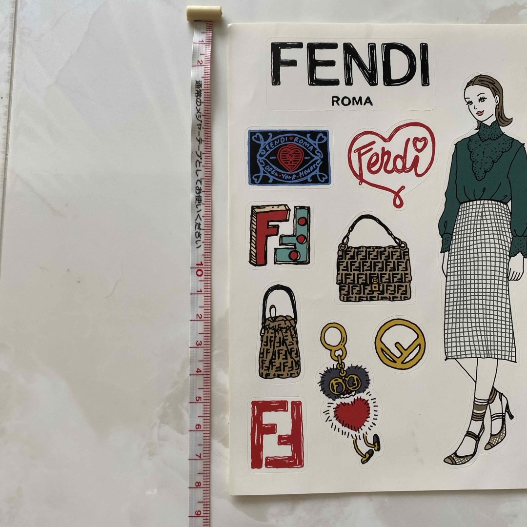 FENDI(フェンディ)のFENDI フェンディ　ステッカー　シール ハンドメイドの文具/ステーショナリー(しおり/ステッカー)の商品写真