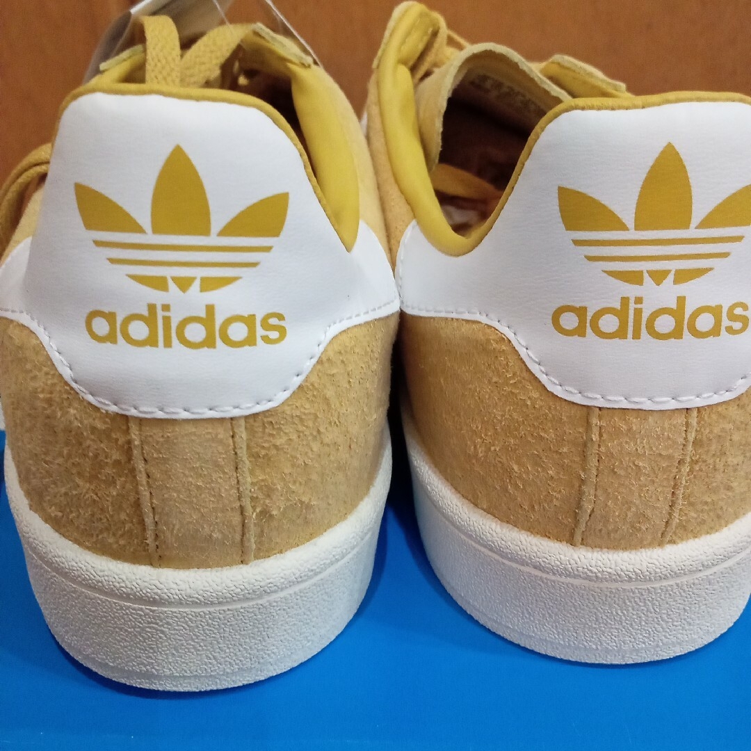 CAMPUS（adidas）(キャンパス)のadidasアディダスCAMPUSイエロー メンズの靴/シューズ(スニーカー)の商品写真