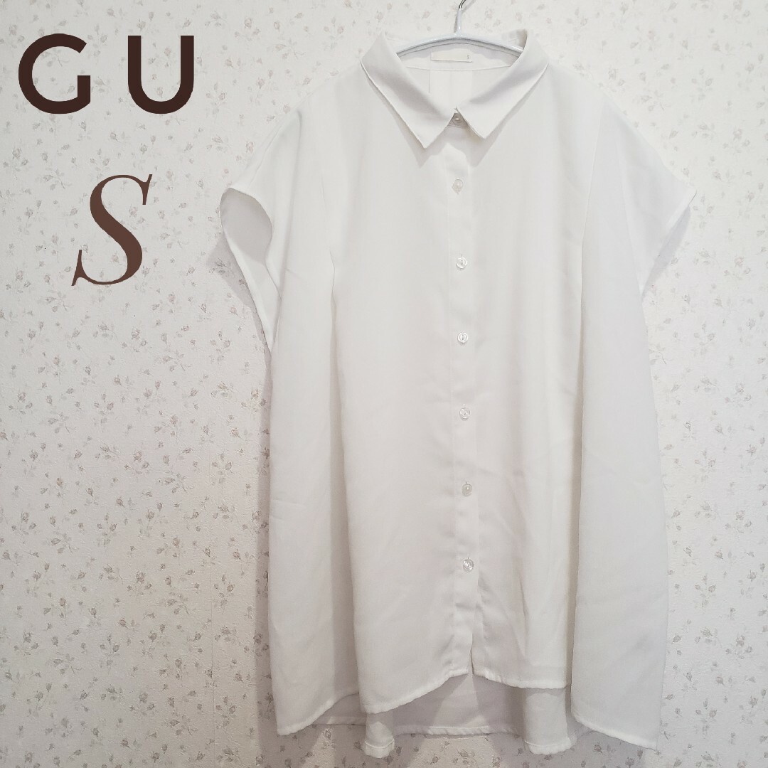 GU(ジーユー)のGU 半袖エアリーシャツ 白 S レディースのトップス(シャツ/ブラウス(半袖/袖なし))の商品写真