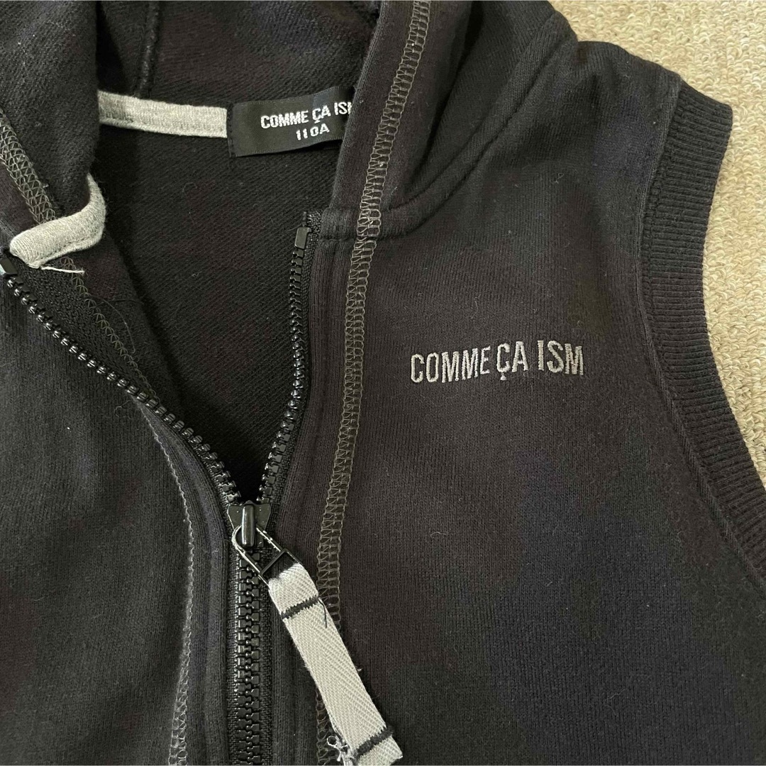COMME CA ISM(コムサイズム)のコムサイズム　ベスト　パーカー　110 キッズ/ベビー/マタニティのキッズ服男の子用(90cm~)(ジャケット/上着)の商品写真