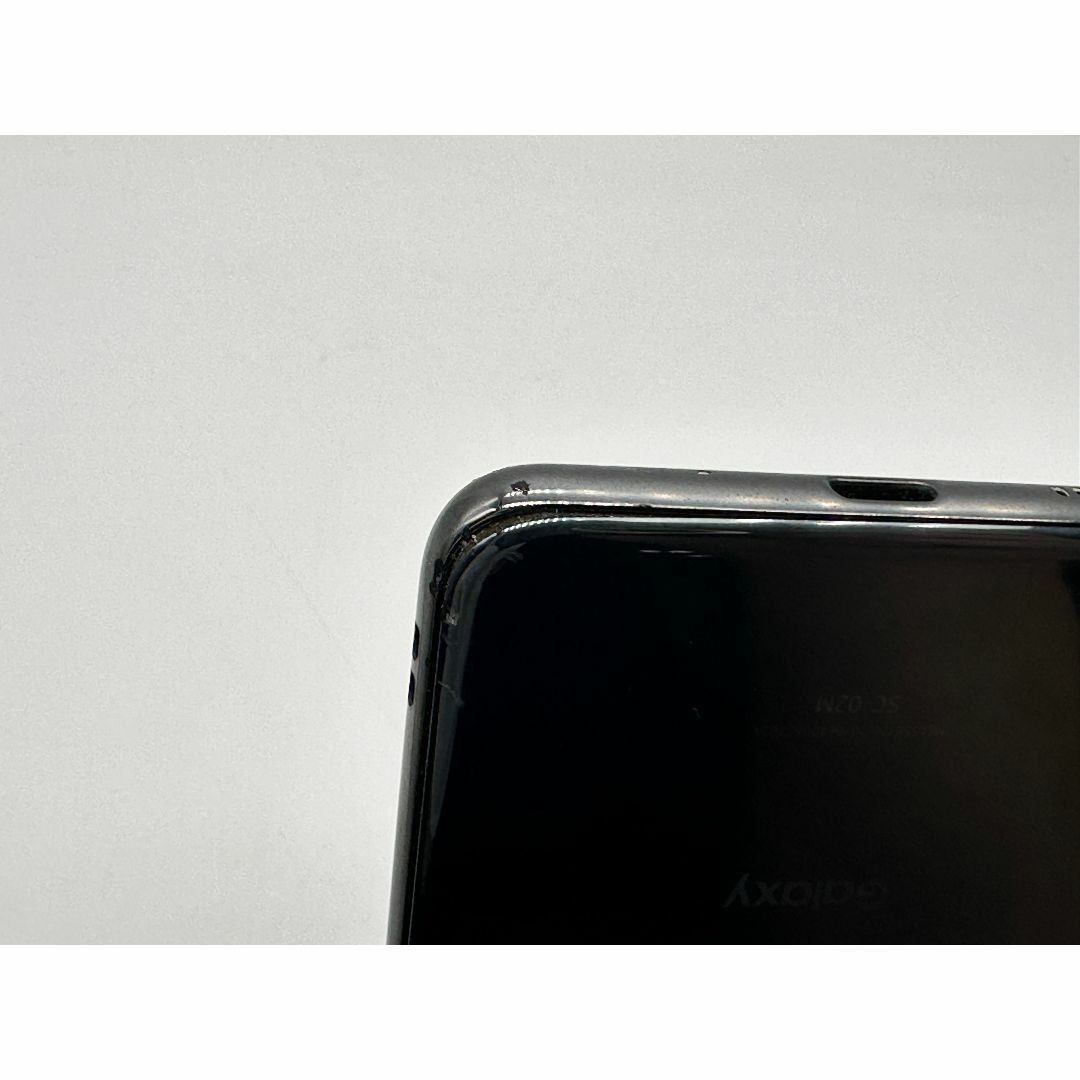 SAMSUNG(サムスン)のサムスン Galaxy A20 32GB 本体 ブラック docomo スマホ/家電/カメラのスマートフォン/携帯電話(スマートフォン本体)の商品写真