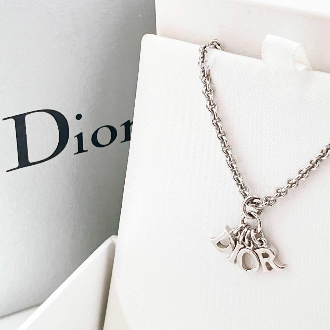 Christian Dior(クリスチャンディオール)のディオール dior CD ネックレス シルバー レディース 998 レディースのアクセサリー(ネックレス)の商品写真