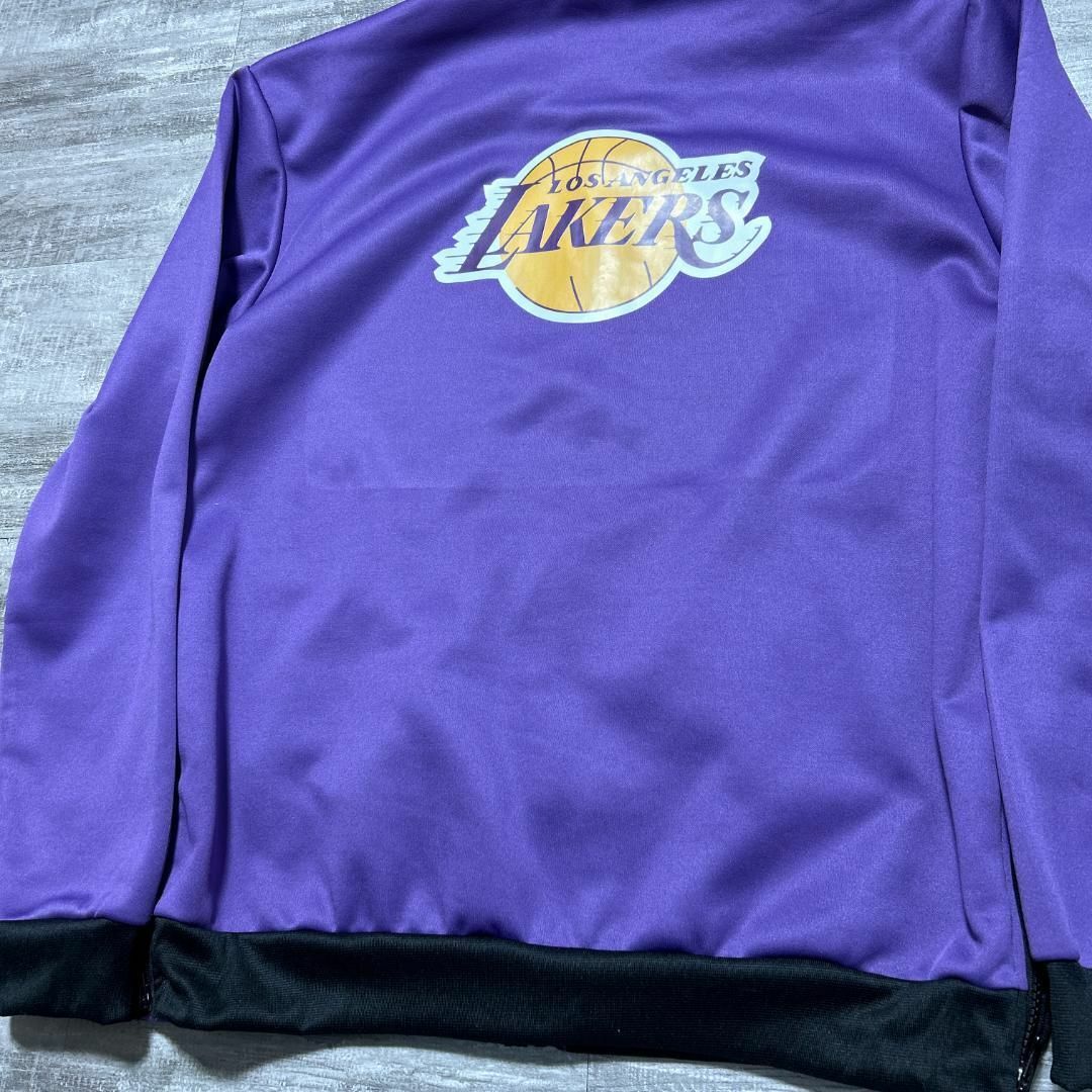 NIKE(ナイキ)の美品 NIKE ナイキ レイカーズ Lakers パーカー ジャージ 八村塁 S メンズのトップス(パーカー)の商品写真