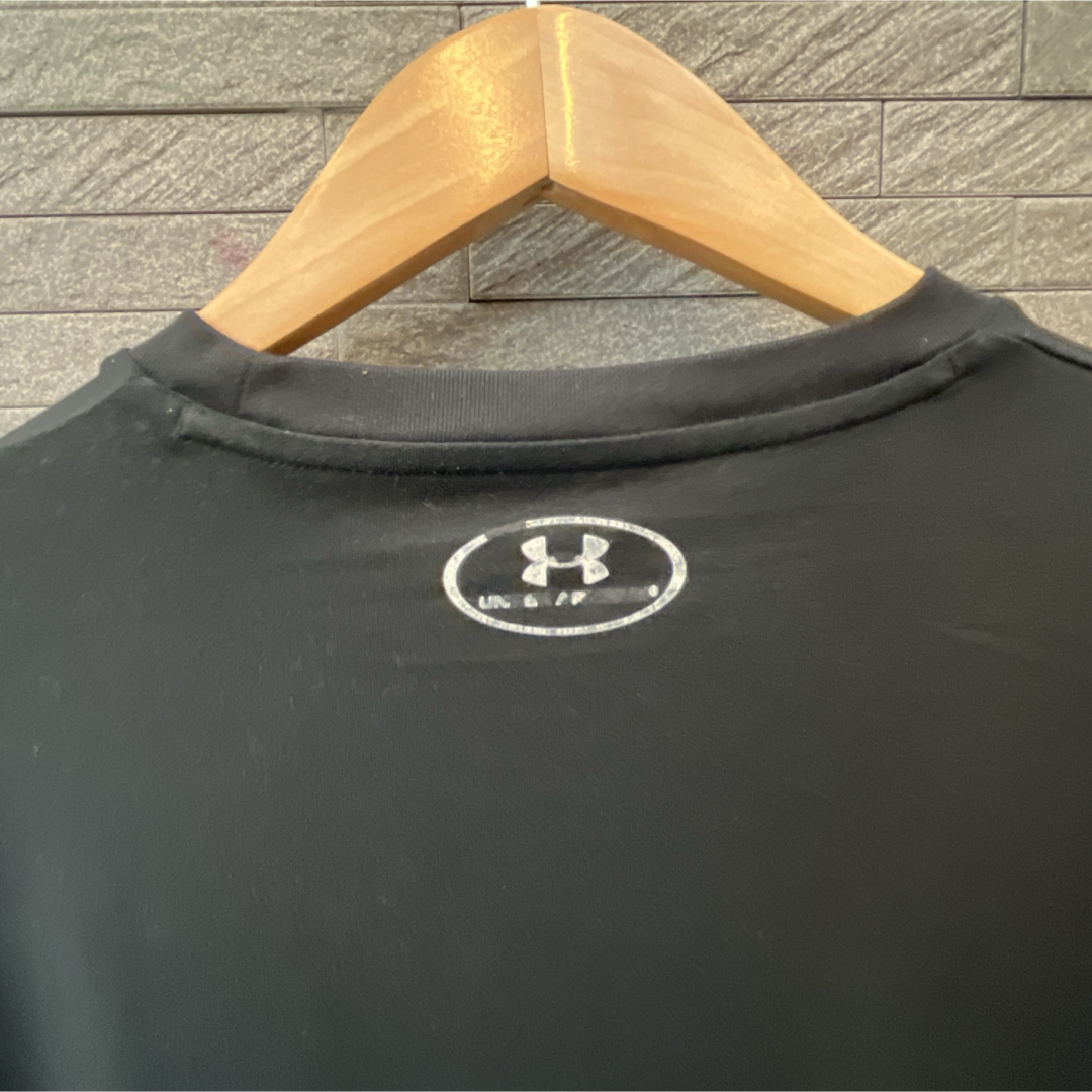 UNDER ARMOUR(アンダーアーマー)のアンダーアーマー メンズ 半袖Tシャツ トップス グレー XL ビッグプリント メンズのトップス(Tシャツ/カットソー(半袖/袖なし))の商品写真