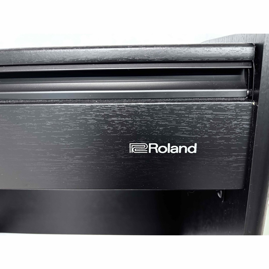 Roland(ローランド)の【Roland】ローランド電子ピアノ F701-CB 楽器の鍵盤楽器(電子ピアノ)の商品写真