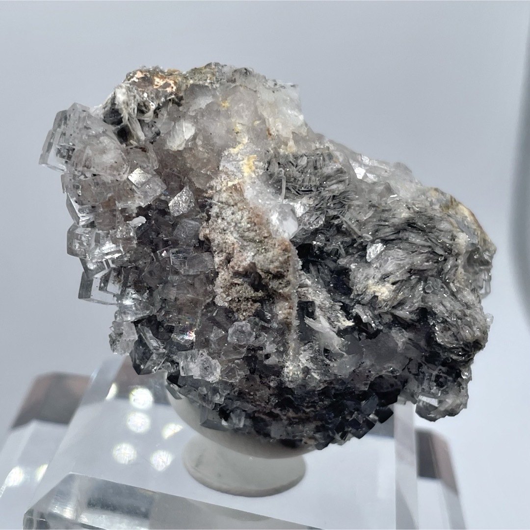 スペイン エミリオ鉱山 カラーレスフローライト(蛍石) 鉱物標本 エンタメ/ホビーのコレクション(その他)の商品写真