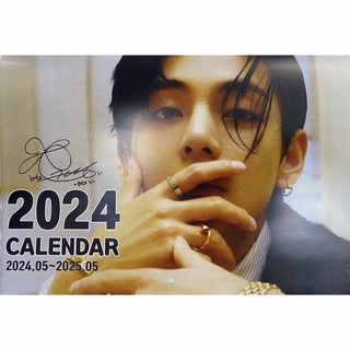 BTS V 2024年　カレンダー　5月始まり(アイドルグッズ)