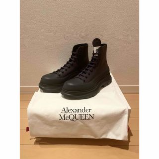 アレキサンダーマックイーン(Alexander McQueen)のAlexander Mcqueen Tread Slick レザーブーツ(ブーツ)