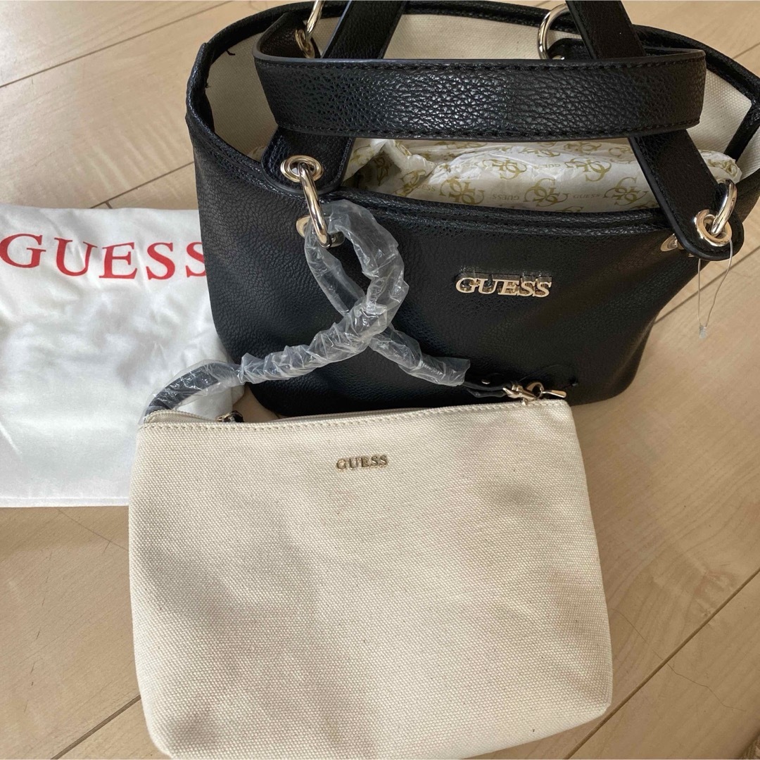 GUESS(ゲス)のguess ハンドバッグ＆ポーチセット レディースのバッグ(ハンドバッグ)の商品写真