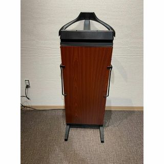 【中古】オシャレ　英国風 木目調 コルビー CORBY ズボンプレッサー ハンガー付(ズボンプレッサー)