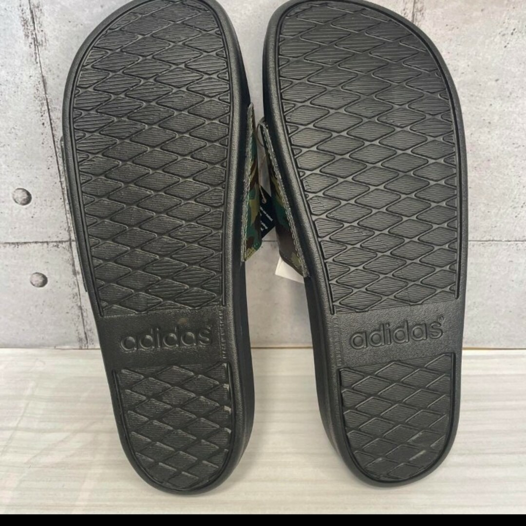 adidas(アディダス)のadidas アディレッタ　コンフォートサンダル　箱無し　タグ付き　28.5cm メンズの靴/シューズ(サンダル)の商品写真