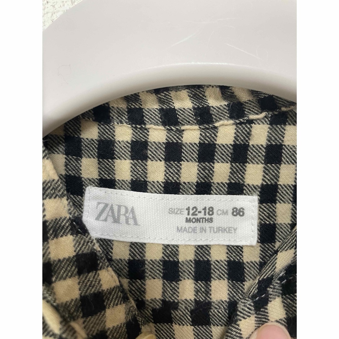 ZARA KIDS(ザラキッズ)のチェックシャツ2枚セット キッズ/ベビー/マタニティのベビー服(~85cm)(シャツ/カットソー)の商品写真